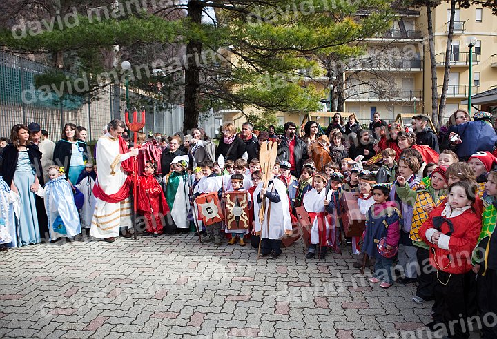 Bimbi prati nuovi 2011-7318.jpg